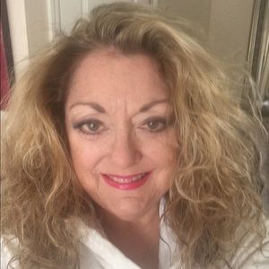 Meet your Posher, Brenda Nachreiner